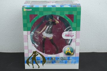 【未開封】初音ミク 1/8 ファミリーマートVer. 原型制作:YOSHI グッドスマイルカンパニー_長日f022