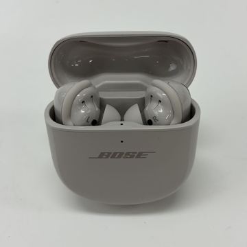 ☆美品・送料230円・1円〜☆ BOSE ボーズ QuietComfort Ultra Earbuds アクティブノイズキャンセリング ワイヤレスイヤホン イヤフォン ⑨