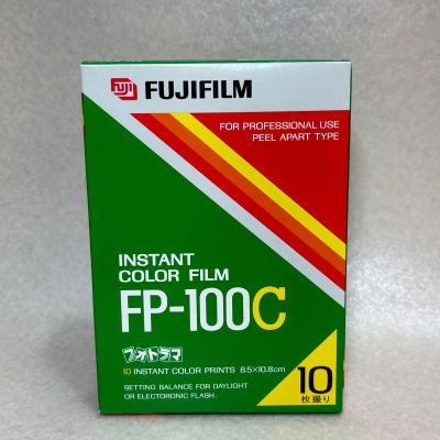 W4 - 36 ） 未開封 期限切れ FUJIFILM FP-100c 8.5x10.8cm 10枚撮り 使用期限 2000-01
