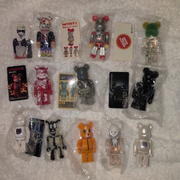 ベアブリックまとめ売り