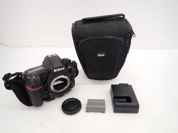 【良品】Nikon ニコン D850 ボディ デジタル一眼レフカメラ カメラポーチ付 ∽ 740E4-1