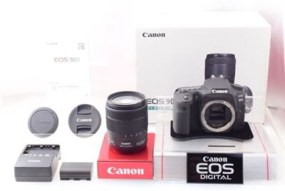 まさかのショット数1,000回未満、あると嬉しい元箱付き■ほぼ新品■ CANON EOS 90D EF-S18-135 IS USM レンズキット ブラック