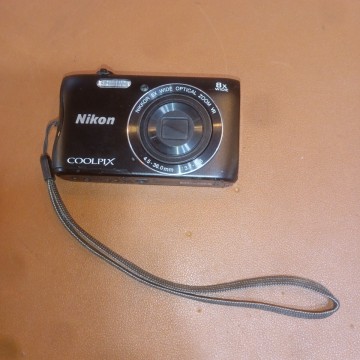 Nikon COOLPIX S3700 コンパクト デジタルカメラ コンデジ ニコン