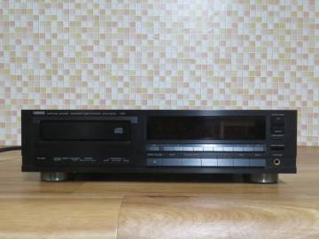 YAMAHA CDX-2200 CDプレーヤー ヤマハ ジャンク品 室内保管 非喫煙環境です 