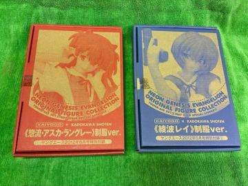 【未開封】エヴァンゲリオン ヤングエース 特別付録 綾波レイ アスカ 制服ver フィギュア　コレクション
