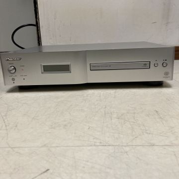 Pioneer パイオニア　SACD プレーヤー PD-D6 　ジャンク品