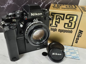 【終活】Nikon F3HP 元箱付美品＋Ai NIKKOR 50mm f1.4 大口径＋モータードライブMD-4 各動作良好 露出計OK 光学良好 連写OK フィルムニコン