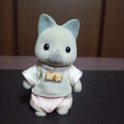 アーバンライフ　グレーネコの男の子　シルバニア