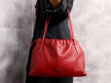 ●超美品●LOEWE ロエベ●アナグラム●ロゴ型押し●ナッパ レザー 本革●ハンド バッグ●ディープレッド●ゴールド金具●腕掛け●Js62153