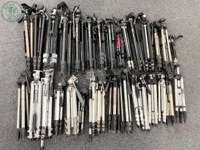 BJ0109230　＊ 【直接引取限定】 【まとめ売り 25点以上】 カメラ三脚 総重量約45kg パナソニック キング 他 中古品 used品 同梱不可