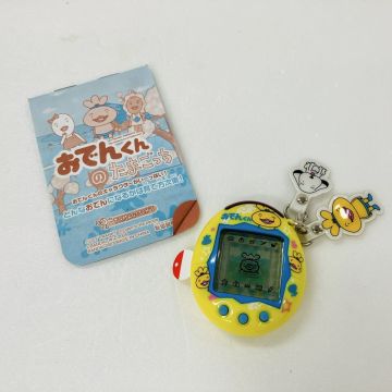 T186-Z22-688 ◎【未使用】BANDAI バンダイ おでんくんのたまごっち おでんくんバージョン 2004年 アニメ ゲーム機 当時物 SA