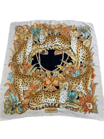 Salvatore Ferragamoサルバトーレ フェラガモ シルク100% シルク ストール 大判 アニマル柄 ヒョウ