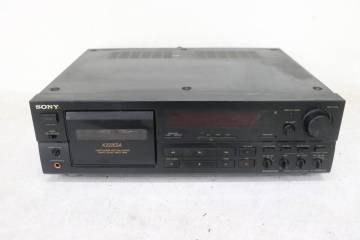 Y12/022 SONY ソニー TC-K222ESA カセットデッキ 通電確認済み 現状品