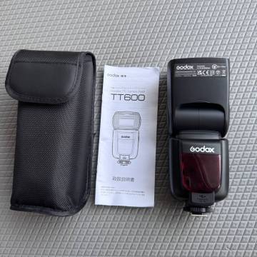 【中古】1円スタートGODOX TT600 フラッシュ スピードライト マスター/スレーブフラッシュ Canon/Nikon/Pentax/Olympus 