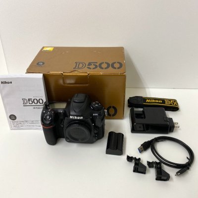 【送料無料】Nikon ニコン デジタル一眼レフカメラ D500 ボディ 中古【Ae493681】