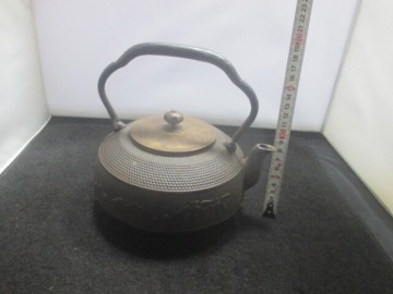 鉄瓶　工芸品　アンティーク　コレクション　金属工芸　ゆうパック着払い