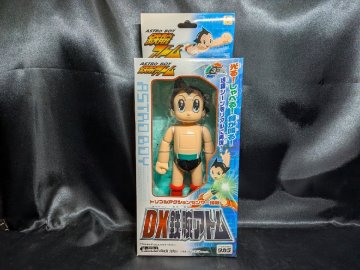 70●未使用●DX 鉄腕アトム●アトム●フィギュア●