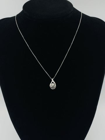 pt900 プラチナ 天然ダイヤモンド ペンダントトップ 一粒ダイヤ アクセサリー チャームのみ トップ サイズ約14.5&times;8.4mm 重量約1.57g