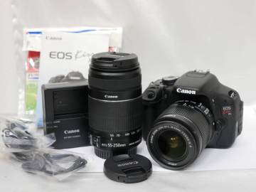 #9985 Canon eos kiss x5 EF-S 18-55mm 55-250mm is ii キャノン デジカメ ダブルズームレンズセット