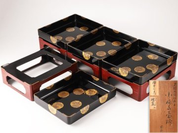 【流】木製漆器 松竹梅蒔絵盆 四客 台付 共箱 PB353