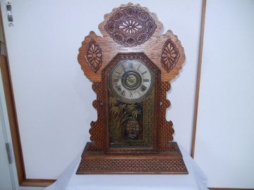 イングラハム置時計・ジンジャーブレッドクロック・目覚まし付・ガラス絵椰子の木・ケースは複雑は幾何学模様・１8世紀・稼働品