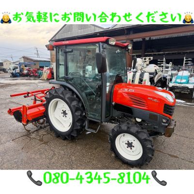 「新潟県長岡市発」クボタ　トラクター　KT305 30馬力　 エアコンキャビン　 4WD 動作確認済み　美品