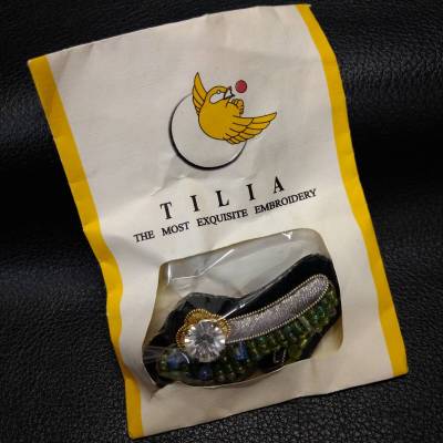 【未開封】TILIA チリア 刺繍 ブローチ オートクチュールビーズ刺繍デザイナー 田川啓二【レディース アクセサリー お洒落 希少 レア】36