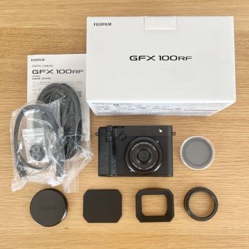 マップカメラ美品購入) FUJIFILM GFX100RF ブラック コンパクトデジタルカメラ 富士フイルム