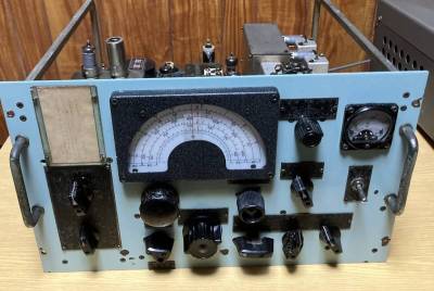 【漁業無線　通信型受信機】　七洋