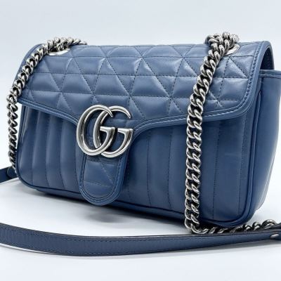 近年モデル GUCCI グッチ マーモント チェーン ショルダーバック ブルー GG チェーン 斜め掛け ブルー系 フラップ キルティング レディース