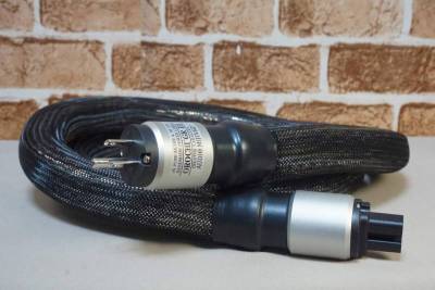 オーディオみじんこ 大蛇GR3 オロチGR3 電源ケーブル 定価77000円の現行モデル 現在品切れ状態の人気製品 美品