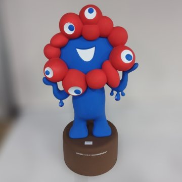 【万博サーキュラー市場ミャク市!】ミャクミャク像（FRP製）/数量1台/サイズ1500mm&times;750mm&times;550mm/重量約23kg【B-06-0077】