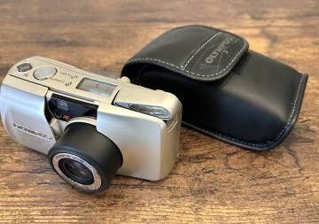 1円スタート 極美品　カメラ オリンパス OLYMPUS &infin; stylus zoom 105 38-105mm フィルムカメラ コンパクトフィルムカメラ　