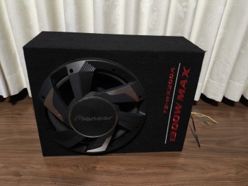 カロッツェリア サブウーハー TS-WX300A 動作品