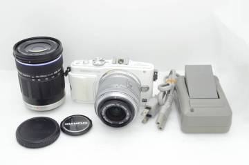 動作確認済み　OLYMPUS オリンパス E-PL6 ホワイト　ミラーレス一眼カメラ 14-42㎜ 1：3.5-5.6/40-150㎜ 1：4-5.6 ダブルレンズセット