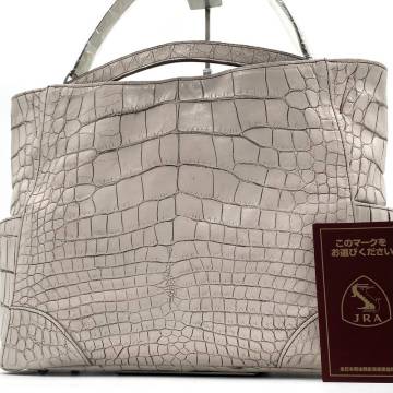定価75万円!!!超大容量!!!【極美品】リアルクロコダイル 2way ハンドバッグ ショルダーバッグ 目地染め バニラ ワニ革 本革 A4 トート 白