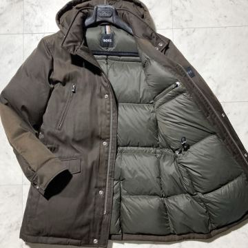 ヒューゴボス【現行モデル!!!XLサイズ!!!】HUGO BOSS ダウンコート ダウンジャケット ロゴプレート 50 超肉厚◎極暖 大谷翔平