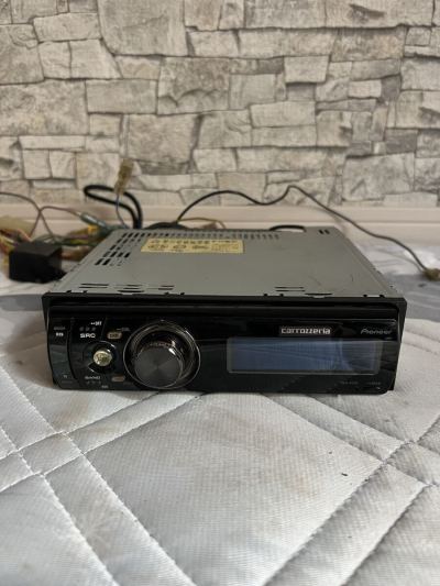 ☆ Carrozzeria カロッツェリア　Pioneer DEH-P730 CDプレーヤー カーステレオ　動作未確認　現状品☆