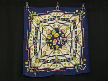 1円 HERMES エルメス Petite main【お針子さん】カレ90 シルク100% 総柄 大判 スカーフ ストール ブラウン系&times;マルチカラー BT0089