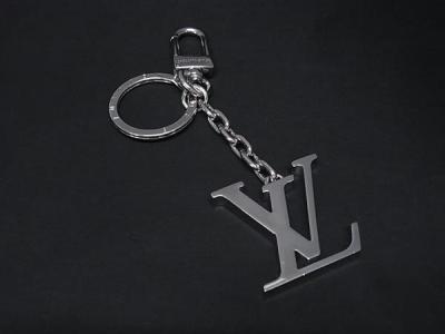 1円 LOUIS VUITTON ルイヴィトン M01192 LV イニシャル キーホルダー キーリング バッグチャーム シルバー系 FP9955