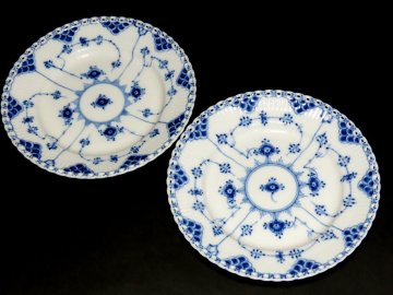 ■ロイヤルコペンハーゲン　　ペア・デザートプレート　　ブルーフルーテッド・フルレース　　　〈同梱対象商品〉#619