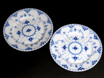 ■ロイヤルコペンハーゲン　　ペア・デザートプレート　　ブルーフルーテッド・フルレース　　　〈同梱対象商品〉#1086