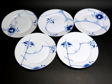 ■ロイヤルコペンハーゲン　　デザートプレート５枚セット　　ブルーフルーテッドメガ　　　〈同梱対象商品〉