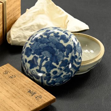 【永】d131【兵庫県の図書館や博物館の館長を歴任された歴史研究家遺族委託品】中国陶磁器中国美術　景徳鎮染付　蓋物合子香合　優品