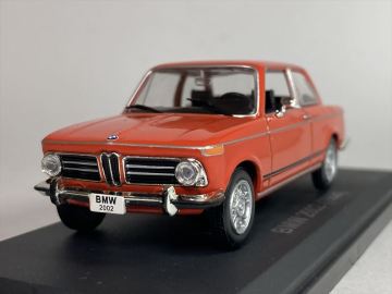 BMW 2002 (1968) 1/43 - アシェット名車コレクション Hachette