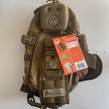 HAZARD4 一眼レフカメラ用 スリングカメラバッグ Freelance - photo and drone tactical sling-pack ブラウン系　旧家蔵出し品1215