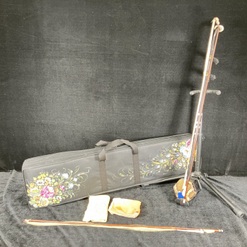 二胡 秦俊杰 琴 弓楽器 にこ 俊杰琴 セミハードケース付き 中国楽器 胡弓 _AFE_C1209-F004