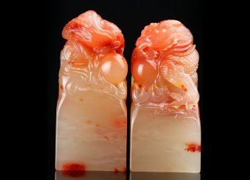 【清】関西某オークション購入 中国・清時代 寿山芙蓉石 唐獅子紋印章一双 極細工 古置物 古擺件 中国古美術7L10-FQ3