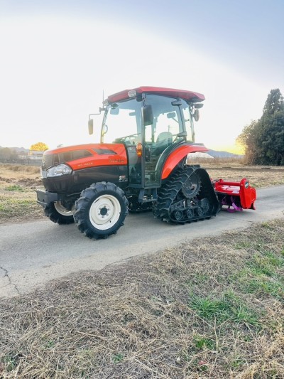 【埼玉県】クボタトラクター KL40Z パワクロ 40馬力 エアコンキャビン PTO パワステ 自動水平 4WD