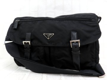 ◆美品◆PRADA プラダ◆メンズ◆ナイロン カーフ レザー 本革◆ショルダー バッグ◆ブラック シルバー金具◆イタリア製◆斜め掛け◆A14524